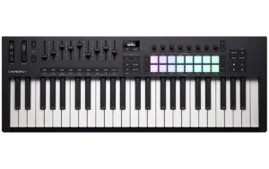 Novation Launchkey 49 MK4 1